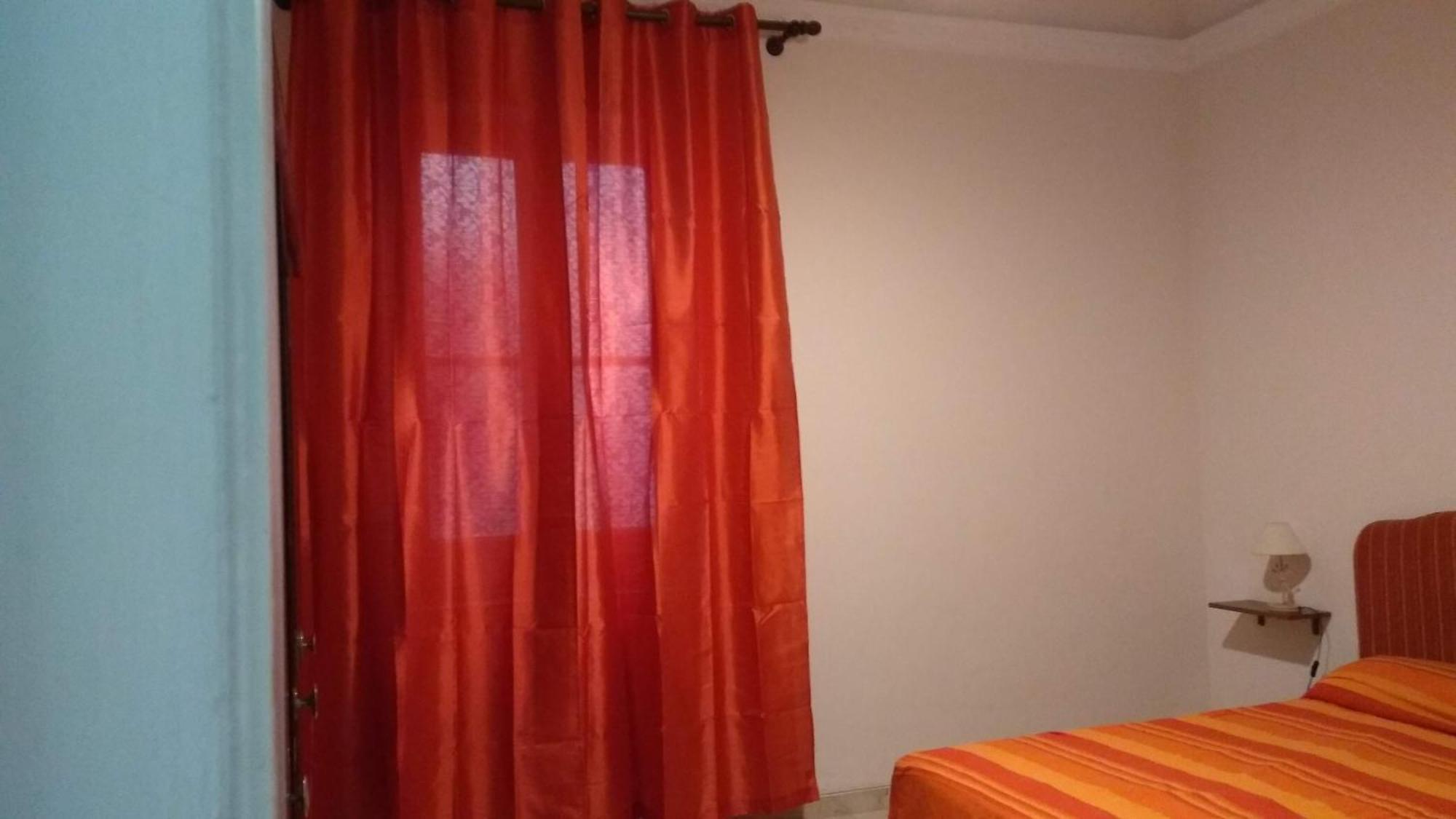 The Twins Rooms In Trapani 1 Bilik gambar